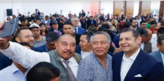 Gobierno de Puebla protege a migrantes con asesoría legal y acompañamiento en EUA.