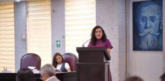 Pide diputada Ana Rosa Valdés apoyo a productores de azúcar.