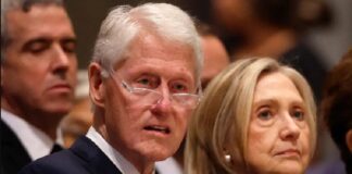 Citan a declarar a Bill y Hillary Clinton por el caso Epstein .