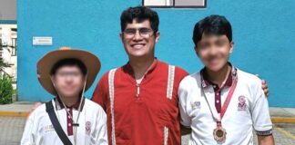 Medalla de bronce para estudiantes del COBAEV en la Olimpiada Estatal de Química