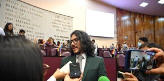 Que ingresos de tiendas escolares se queden en planteles, confía Carlos Marcelo Ruiz