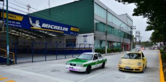 #Xalapa: Abren a la circulación vial la avenida Araucarias .