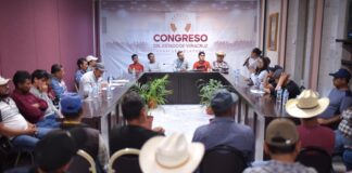 Atiende Paul Martínez Marie a habitantes de Altotonga