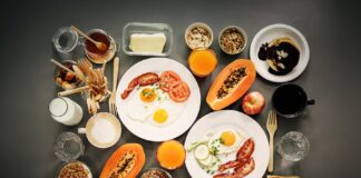 La importancia del desayuno para mejorar tu rendimiento .