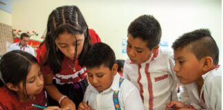 EsOficial: Retrasan entrada a clases una semana, por aumento de vacaciones a magisterio.