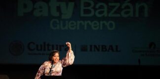 Mujeres escritoras negras-afromexicanas se apoderan de Bellas Artes.