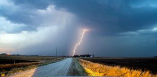 Certifican un rayo de 829 kilómetros como el más largo del mundo.