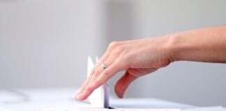 Ex consejero-as y ex magistrado-as electorales urgen una reforma electoral producto del diálogo y el consenso