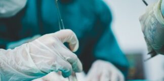 Gastos catastróficos en salud se disparan 64.5% en 2024 frente a 2018: México Evalúa