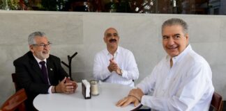 Trabajan Alberto Islas y Ricardo Ahued por el bienestar de Xalapa .