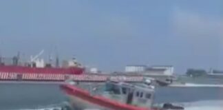 #Video: Choque de lanchas de la Marina durante ensayo en el malecón de Veracruz.
