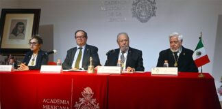 Una lengua inclusiva, condición para una sociedad más tolerante: rector Lomelí.