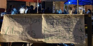 Resisten en campamentos a la intemperie, más de cien familias desalojadas en la Ciudad de México.