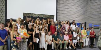 Gondomar apoya la cultura y exhibe arte nacional e internacional.