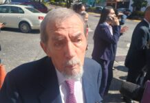 Mientras vecinos del centro de Xalapa sufrieran apagón de 4 horas, el gerente de la CFE dice que fue una hora.