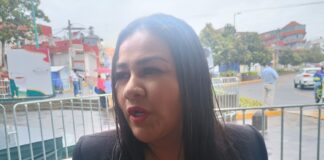 Hay sindicatos que mueven a los docentes de manera ilegal, “los bajan de la sierra, los benefician con lugares privilegiados: SUMA.