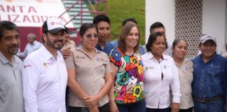 Rocío Nahle garantiza agua de calidad para Sayula de Alemán .