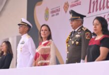 Gobernadora Rocío Nahle encabeza el Desfile Cívico Militar del 16 de Septiembre