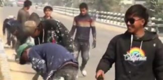 La generación Z reconstruye Katmandú tras días de caos y protesta.