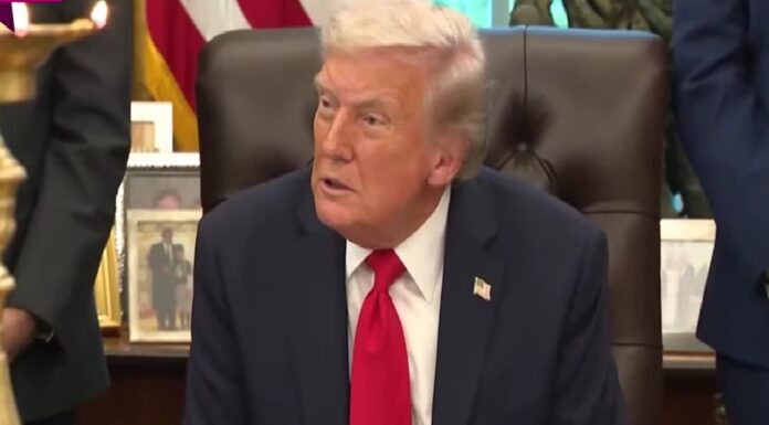 Donald Trump reacciona así a la elección de Yohnar Mamandi como alcalde de Nueva York