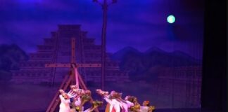 Veracruz lleva su identidad cultural al 53 Festival Internacional Cervantino .