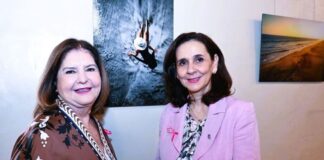 Sensibilizan sobre el cáncer de mama con Fotografía aérea