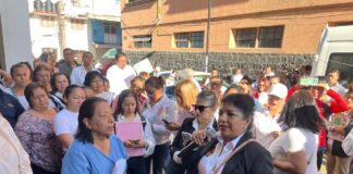 Trabajadores del sector salud exigen destitución de director de Hospital Nachón en Xalapa .