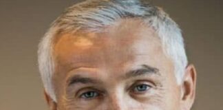 Hay que ser periodistas.