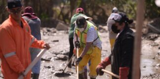 100 brigadistas de la STPSP participan en el retiro de lodo y escombro #Poza Rica