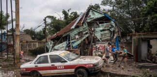 Pese a desastres, autoridades siguen sin reconocer crisis climática, denuncian organizaciones.