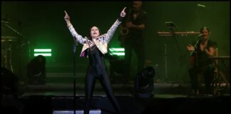 Un huracán escénico fue María Peláe en Málaga con “El Evangelio”.