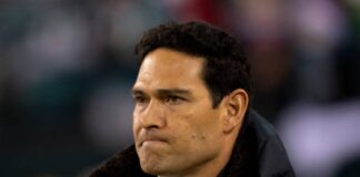 Mark Sánchez es arrestado en Indianápolis tras ser apuñalado .