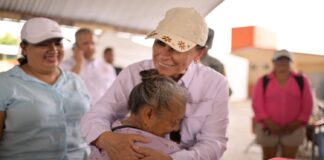 Rocío Nahle supervisa y agiliza atención a familias afectadas de Álamo .