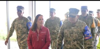 Gobernadora de Veracruz y Secretario de Marina evalúan acciones conjuntas para recuperación de municipios afectados por inundaciones