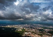 Por Frente frío UV traslada actividades presenciales a en línea .