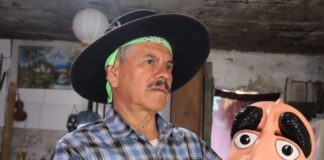 Artesano de Naolinco recibe el Premio a la Trayectoria Artesanal