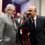 Asiste Alberto Islas a comparecencia de Ricardo Ahued.