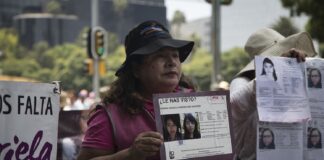 55 defensoras del derecho a la verdad y justicia fueron agredidas en el primer año de Sheinbaum.