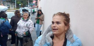 #SEV #Xalapa Docentes denuncian privación ilegal de la libertad en el Jardín de Niños Esperanza Osorio.