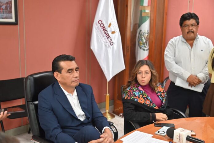 Esteban Bautista, Naomi