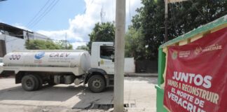 Equipos vactor de CAEV liberan drenajes y facilitan limpieza en colonias de Poza Rica