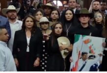 Grecia Quiroz asume presidencia municipal de Uruapan tras asesinato de Carlos Manzo: “No vengo a ocupar su lugar, vengo a defender su causa”