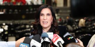 Kenia López Rabadán busca frenar queja de Gutiérrez Luna contra 3 consejeros del INE por revocación de mandato