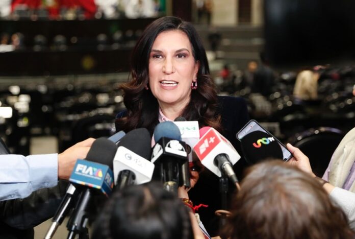 Kenia Lopez Rabadan 26.11.25