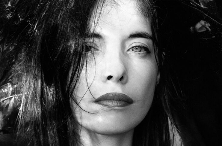 Incensurable, reflexión provocadora sobre censura, deseo y lectura.