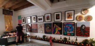 México presente en Málaga con la ofrenda de Muertos .