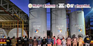 Detienen a ocho personas y aseguran 250 mil litros de combustible en operativo conjunto en Perote