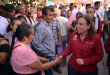 Rocío Nahle supervisa en Álamo la entrega de apoyos integrales a familias afectadas