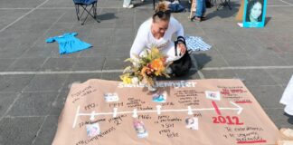 Madre de Sandra Jennifer Giraldi conmemora su cumpleaños en Xalapa a 13 años de desaparecida..