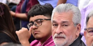 Asiste Alberto Islas a Informe de Rocío Nahle .